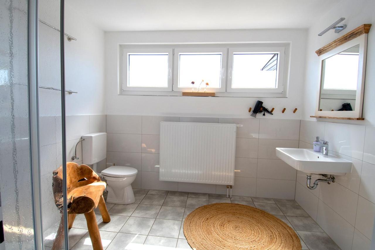 אוטין Grosses Ferienhaus Mit 4 Schlafzimmern מראה חיצוני תמונה