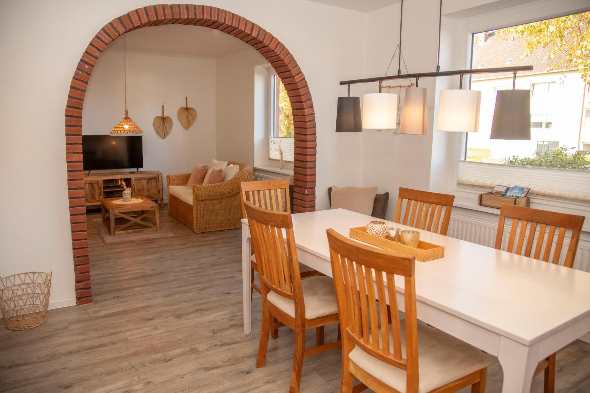 אוטין Grosses Ferienhaus Mit 4 Schlafzimmern מראה חיצוני תמונה