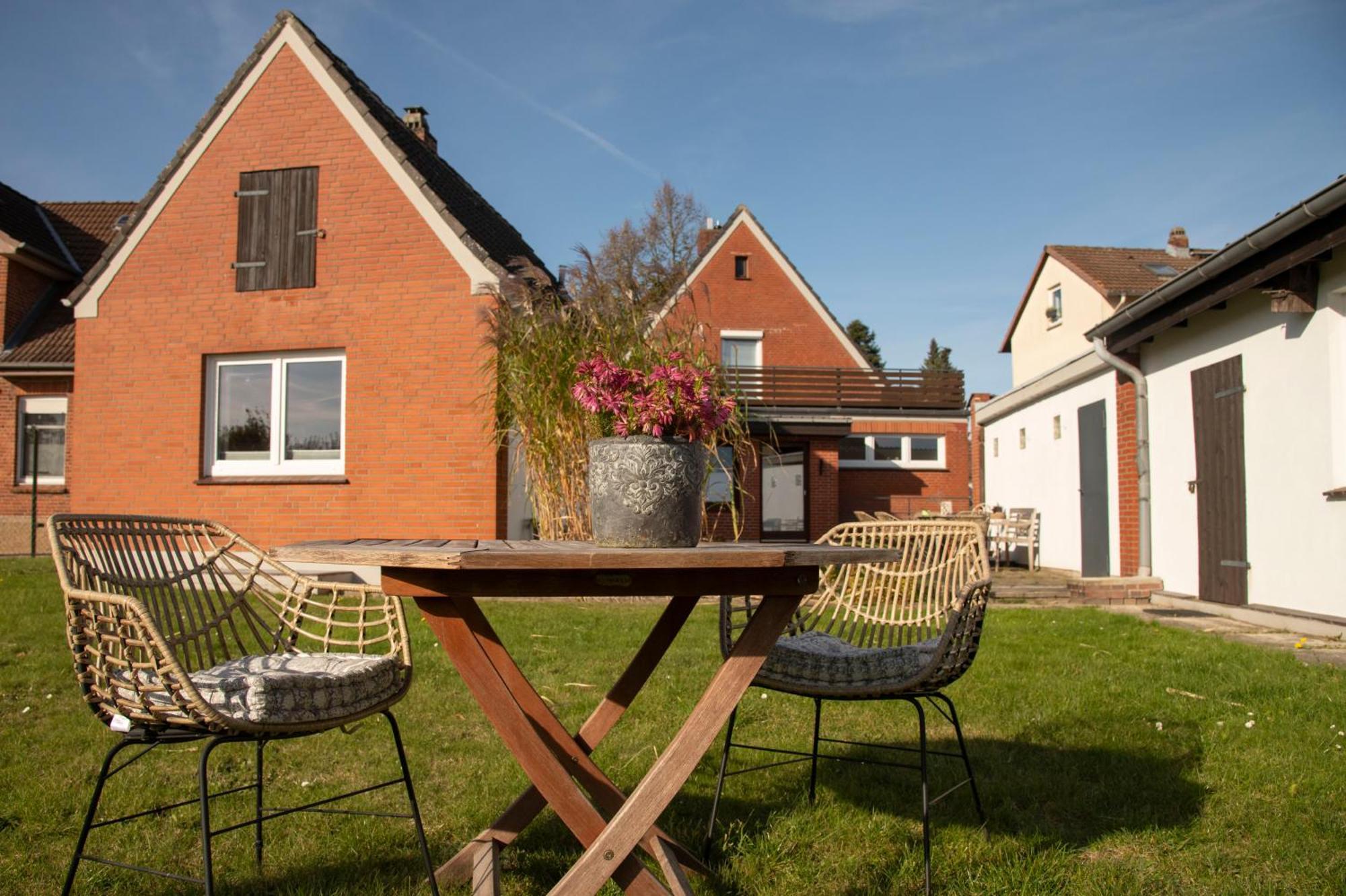 אוטין Grosses Ferienhaus Mit 4 Schlafzimmern מראה חיצוני תמונה